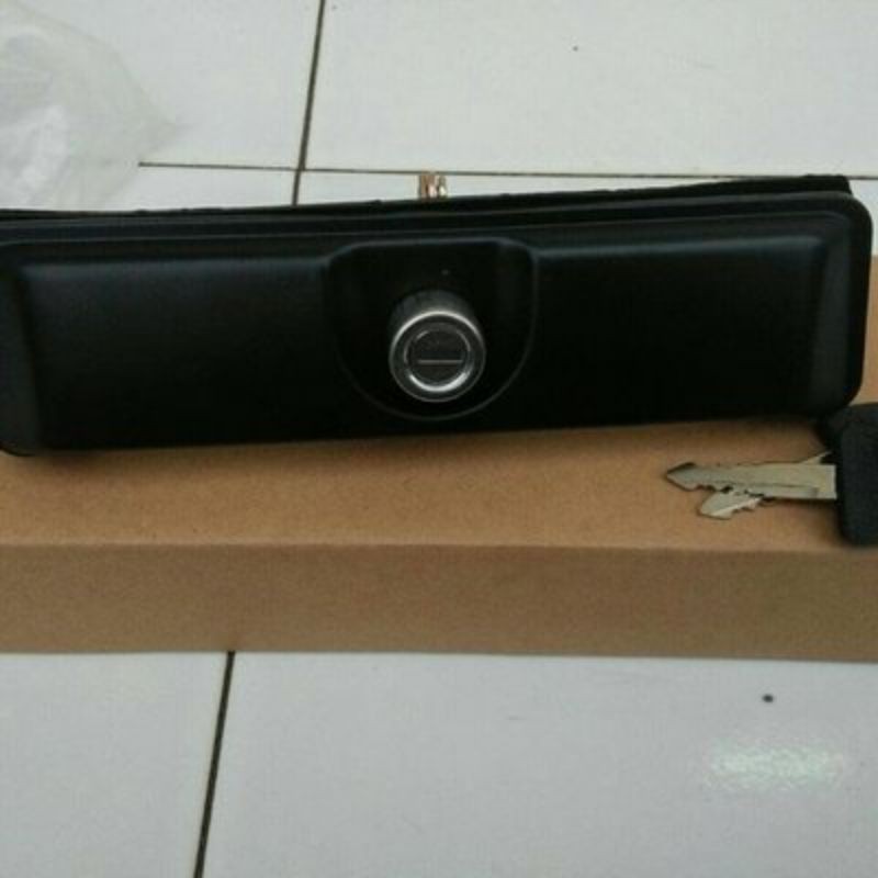 Kunci Pintu Bagasi Belakang Handle Bagasi Hatchback L300 Carry Extra