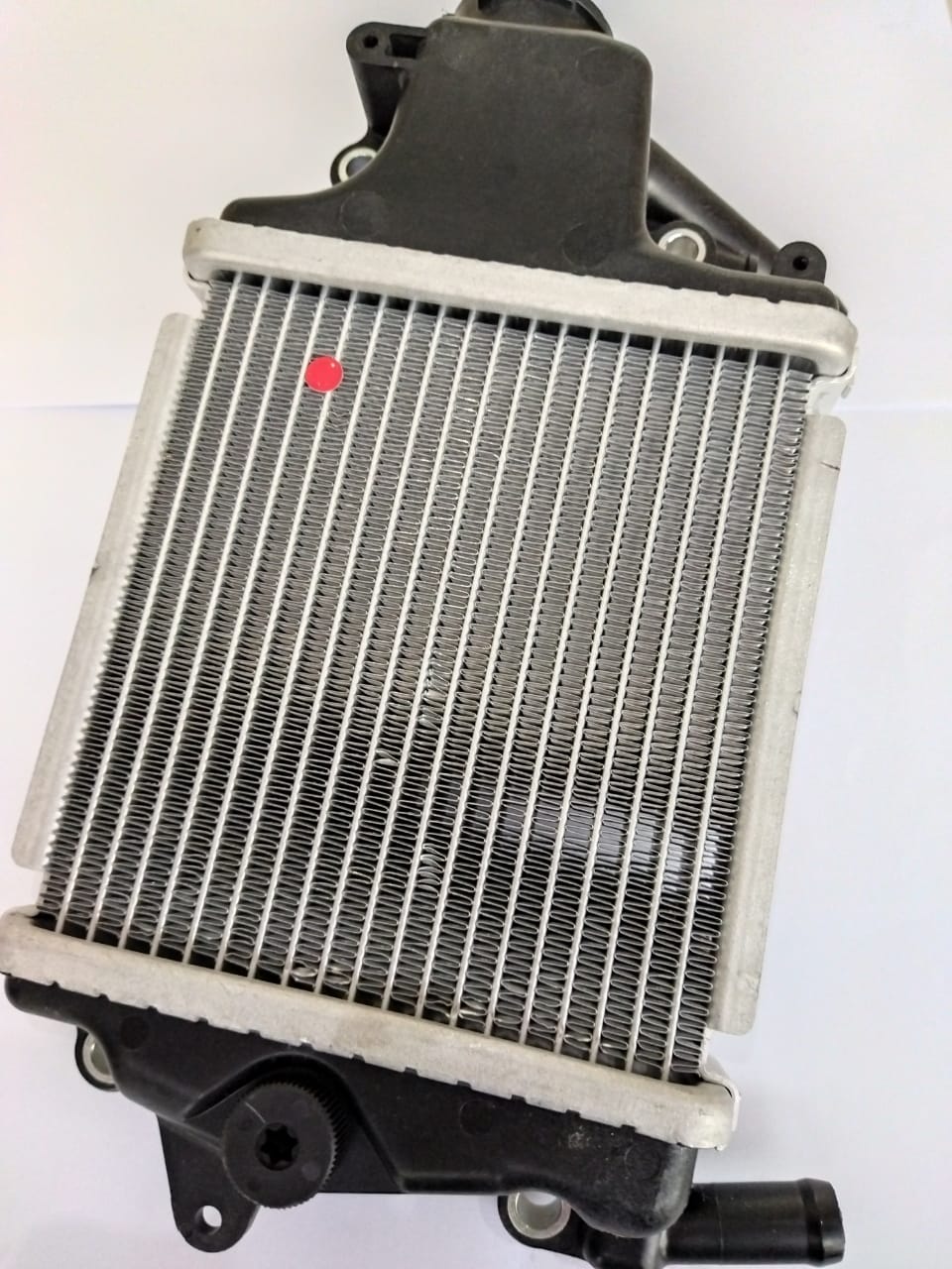 RADIATOR VARIO 125 VARIO ORIGINAL TANPA KEMASAN RADIATOR ASSY VARIO 125