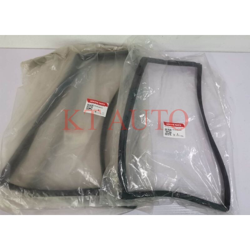 ORIGINAL PERODUA VIVA REAR QUATER GLASS RUBBER BELAKANG SEGI TIGA