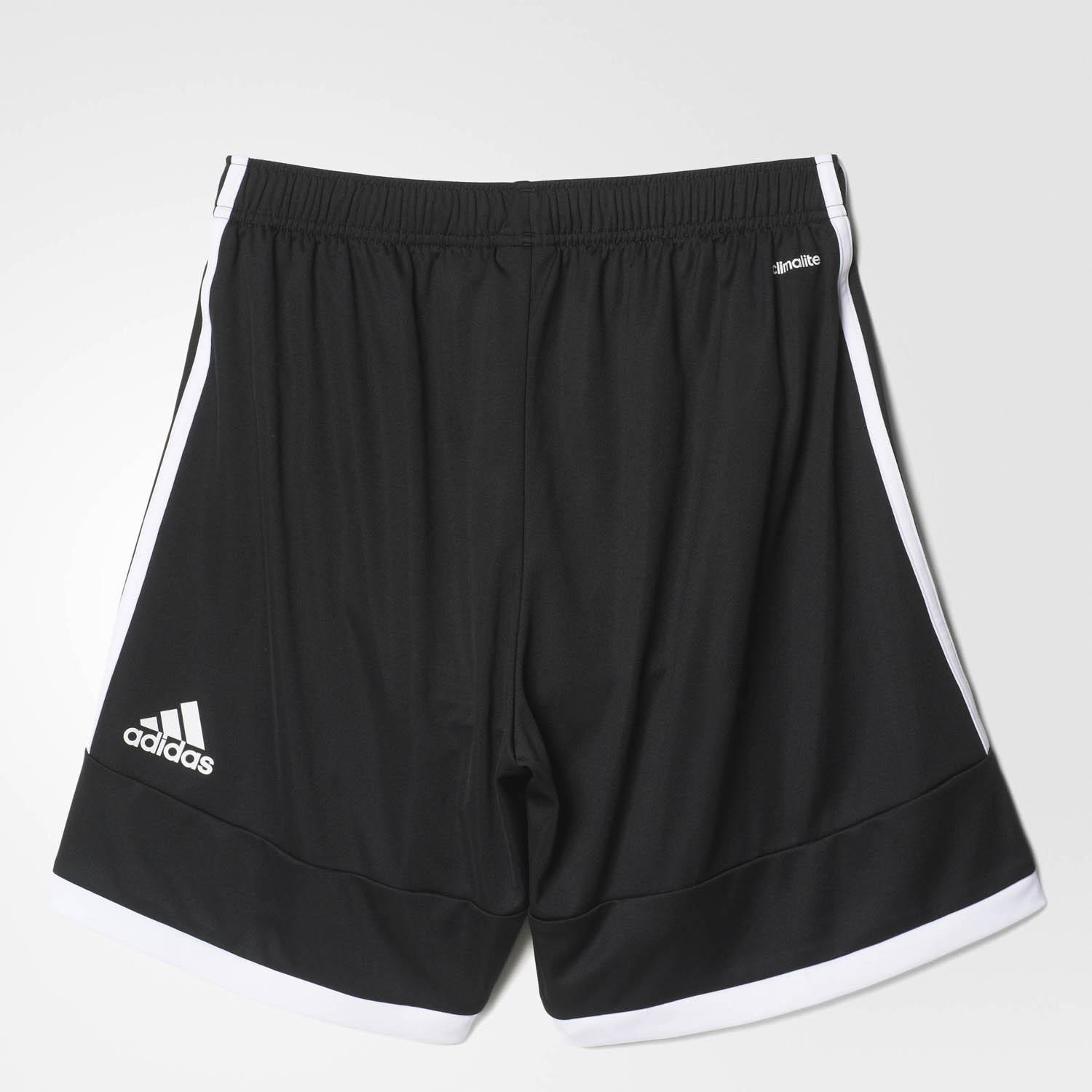 Authentic - Konn 16 Shorts (Black) |