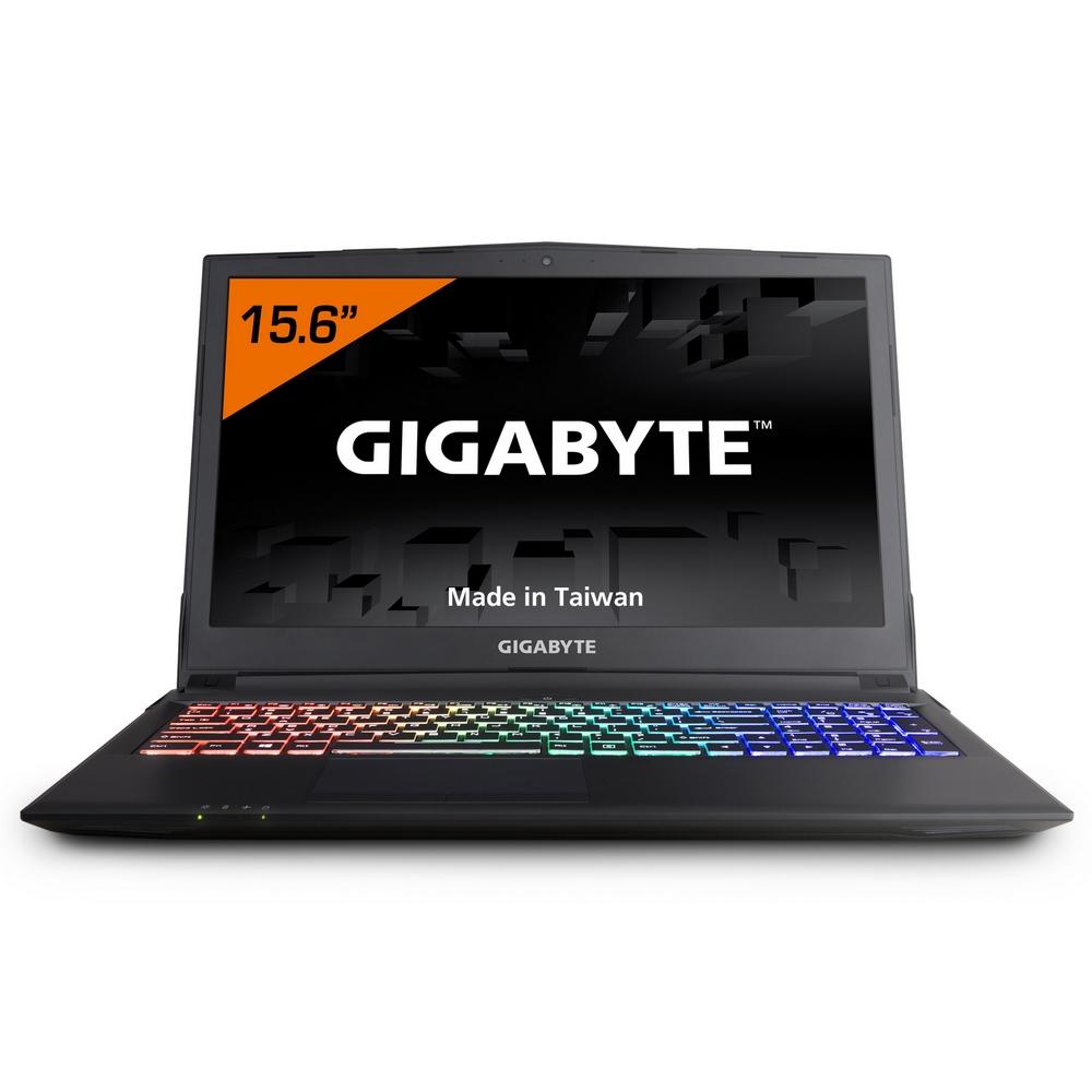 GIGABYTE Sabre 15-W8 Gaming Notebook