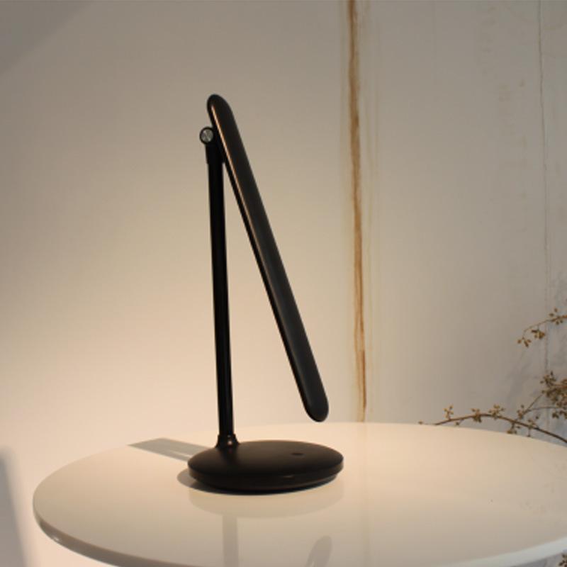 Sinh Viên Eye Dimming USB Charging Desk Lamp