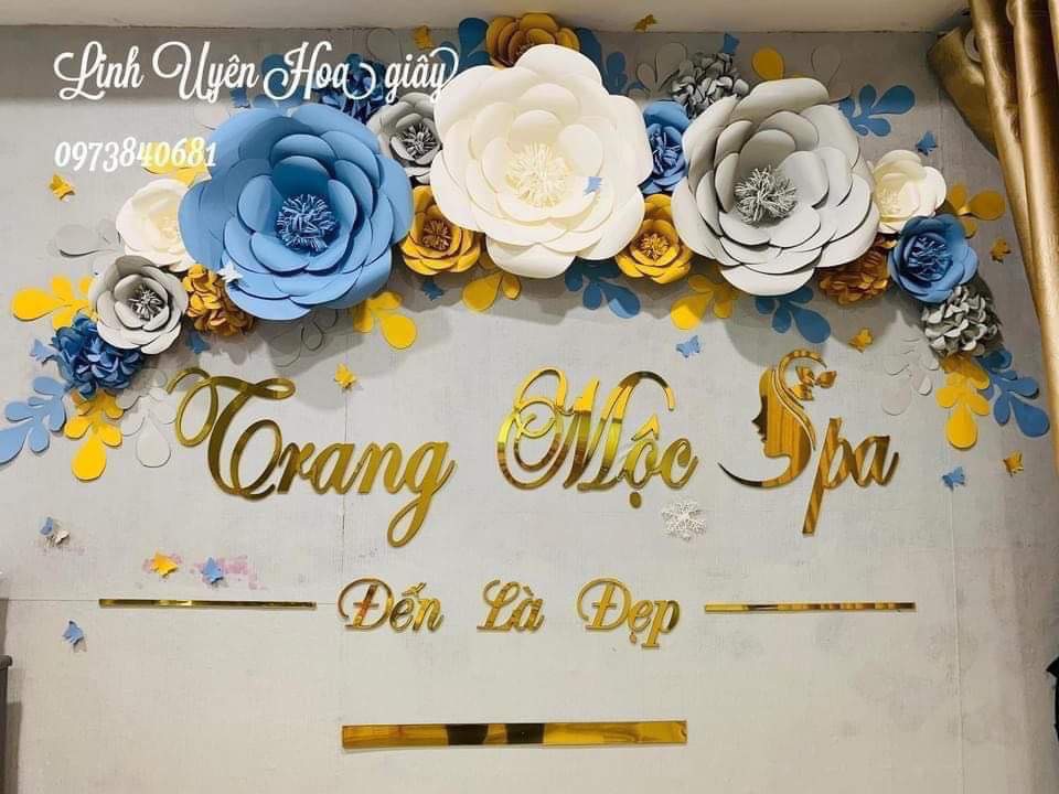 SEt hoa giấy to nhỏ đủ size nhiều lá ( ko báo gồm chữ , chữ giá riêng )