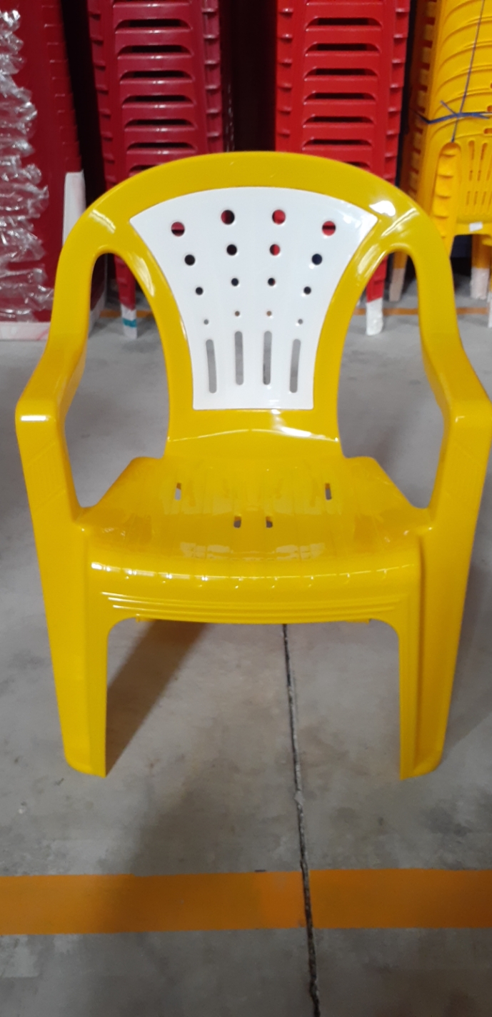 Ghế nhựa lớn có dựa, ghế bành 2 màu, ghế quán ăn  Giao màu ngẫu nhiên thumbnail