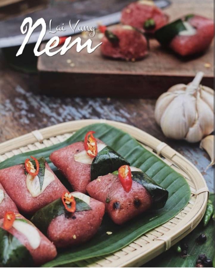 Nem chua và Chả Lạnh