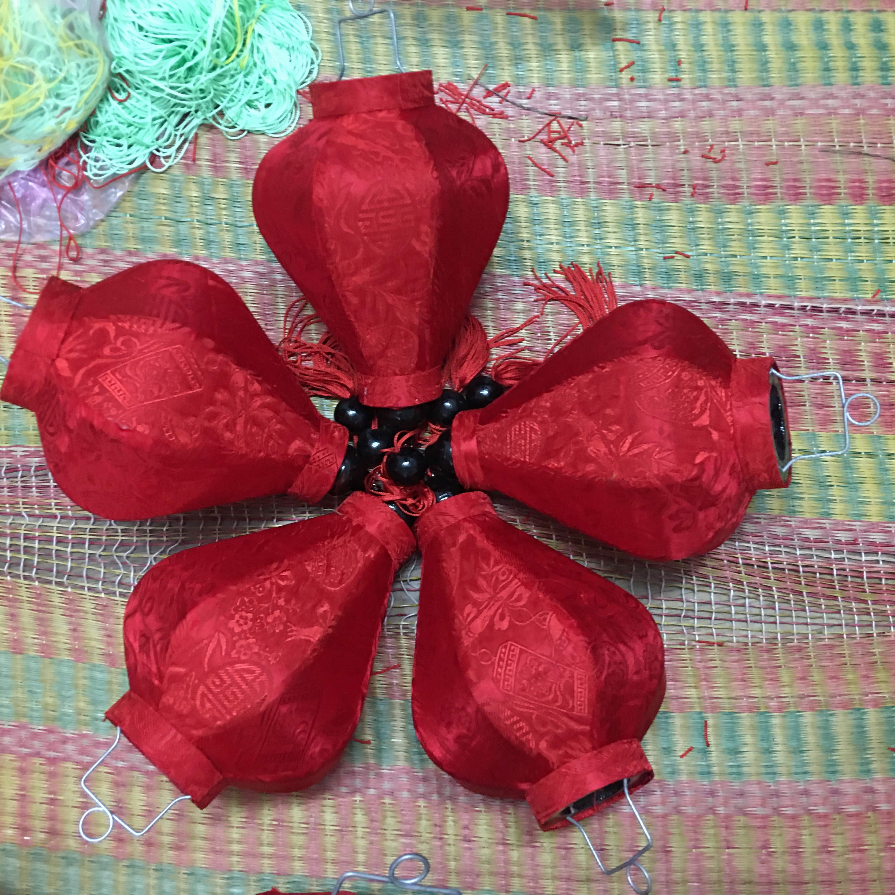 Lồng đèn đỏ, vải lụa, size 20cm
