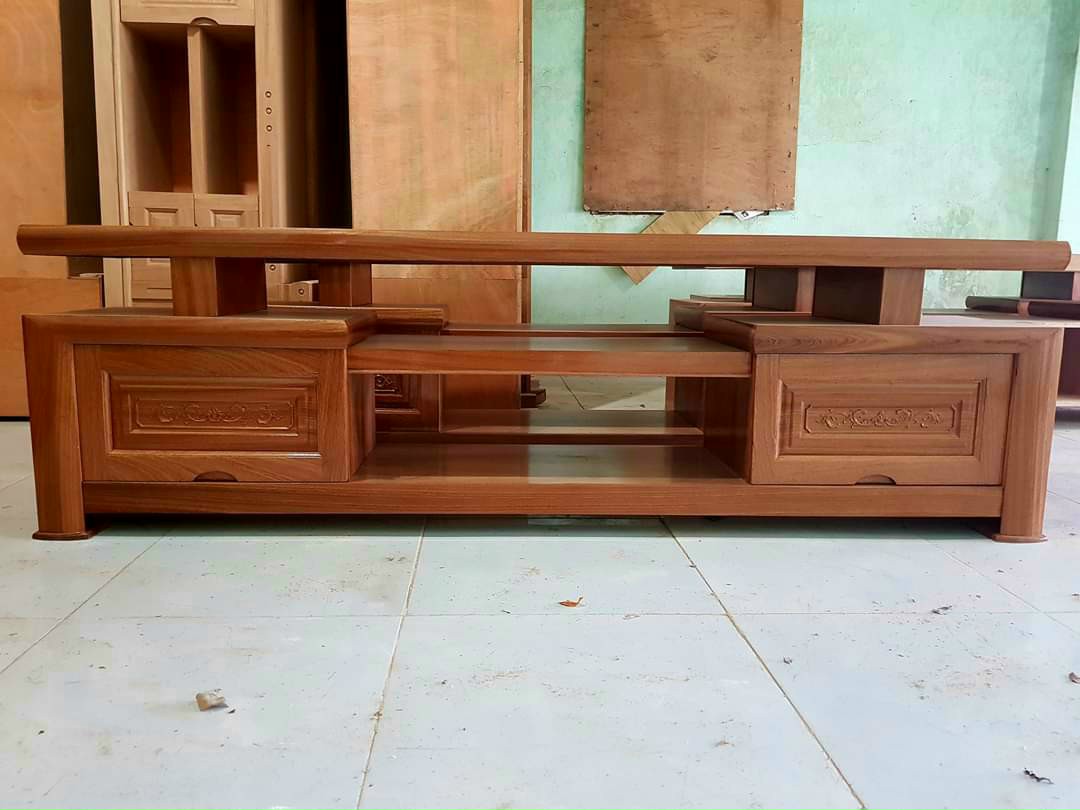 Kệ Nhật tivi gỗ xoan đào 2m