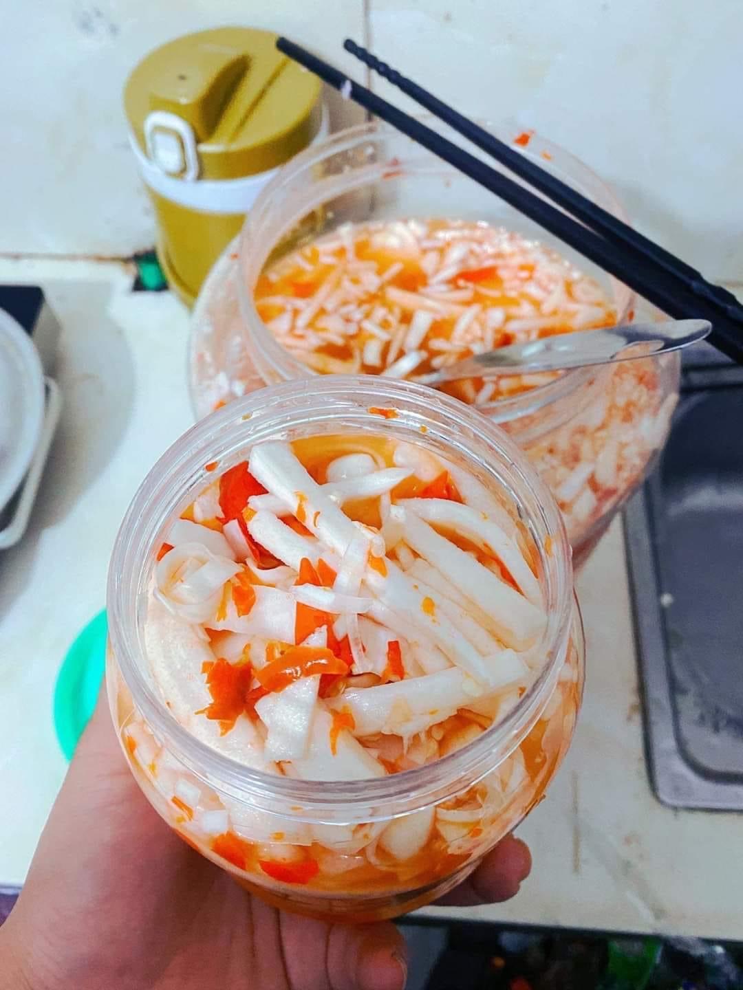 Măng ớt chua cay