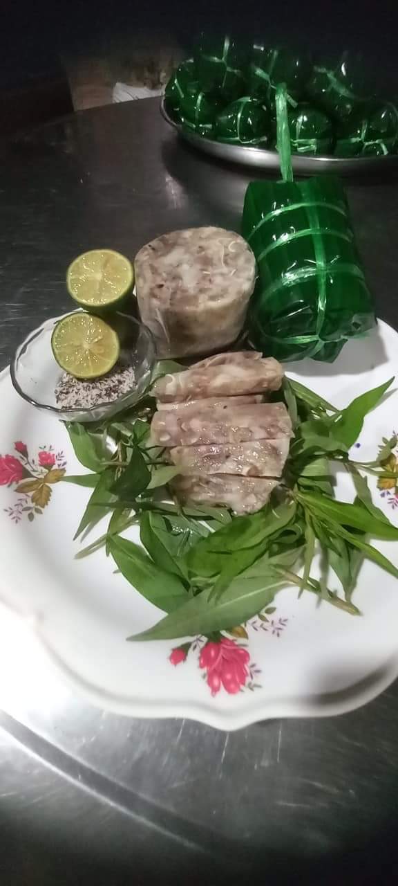 Nem chua và Chả Lạnh