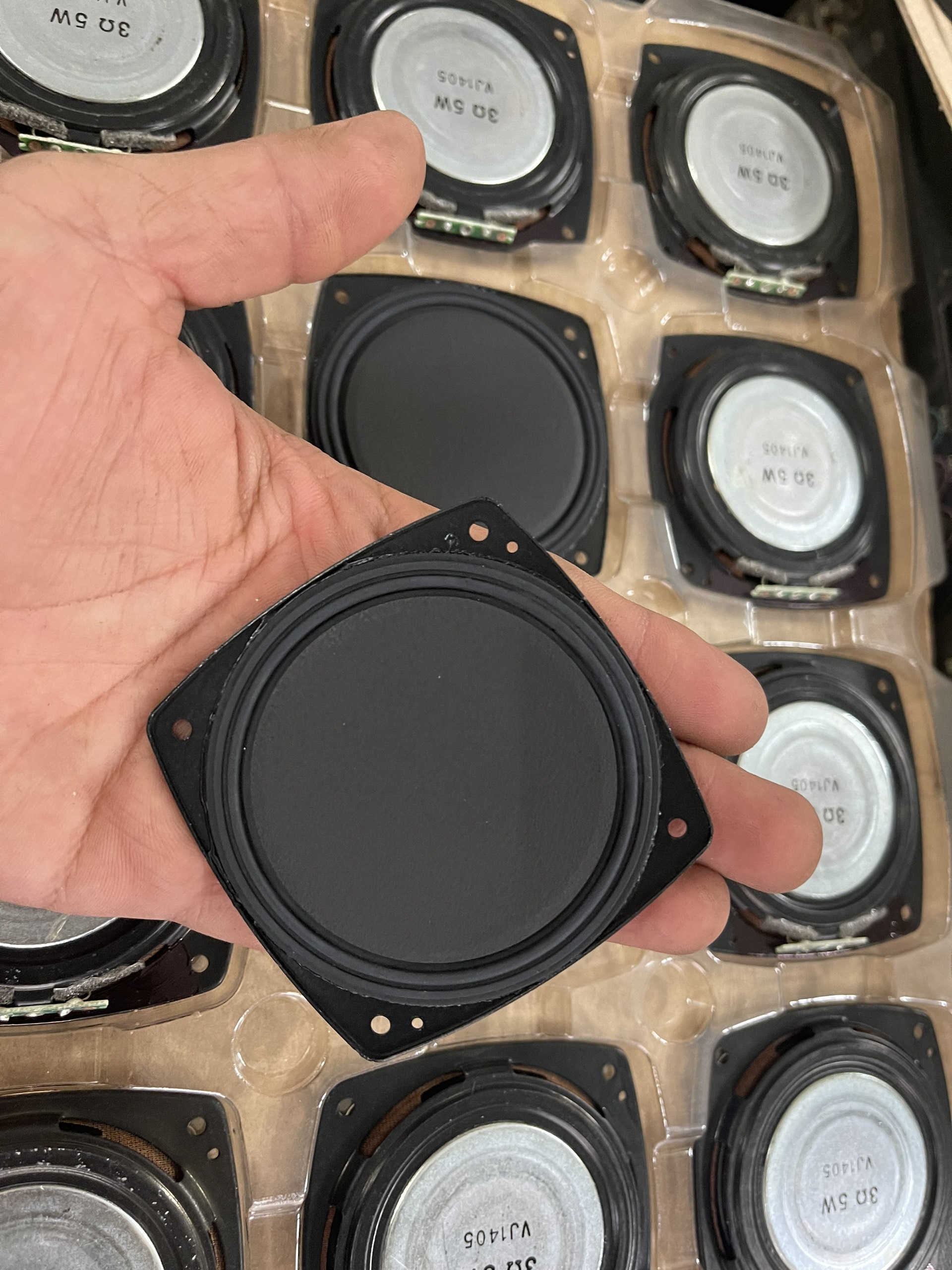 Loa 7cm cực mỏng 3 ohm 5W 100k 1 cặp 77k