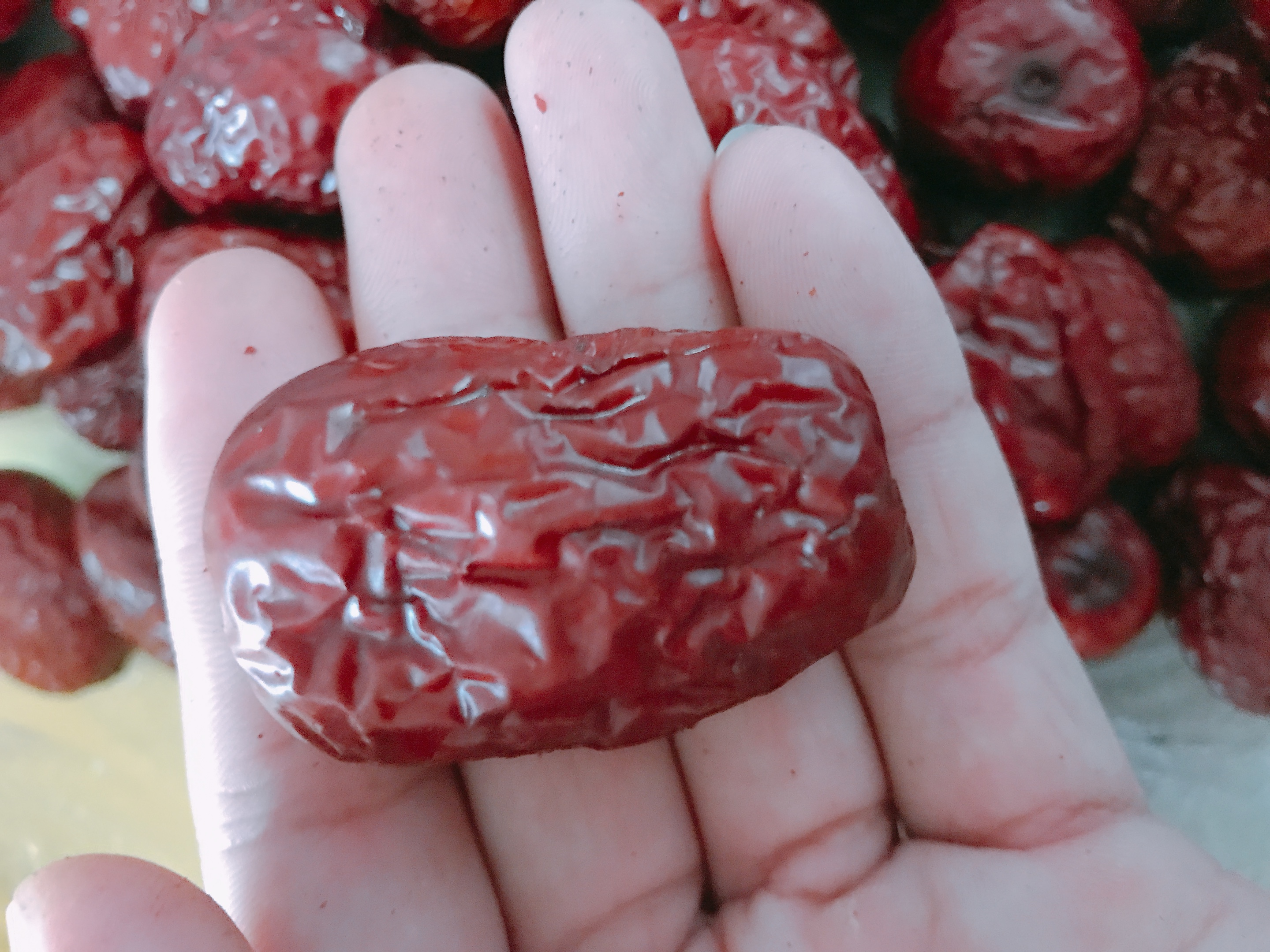 Táo đỏ Tân cương trái lớn 1kg
