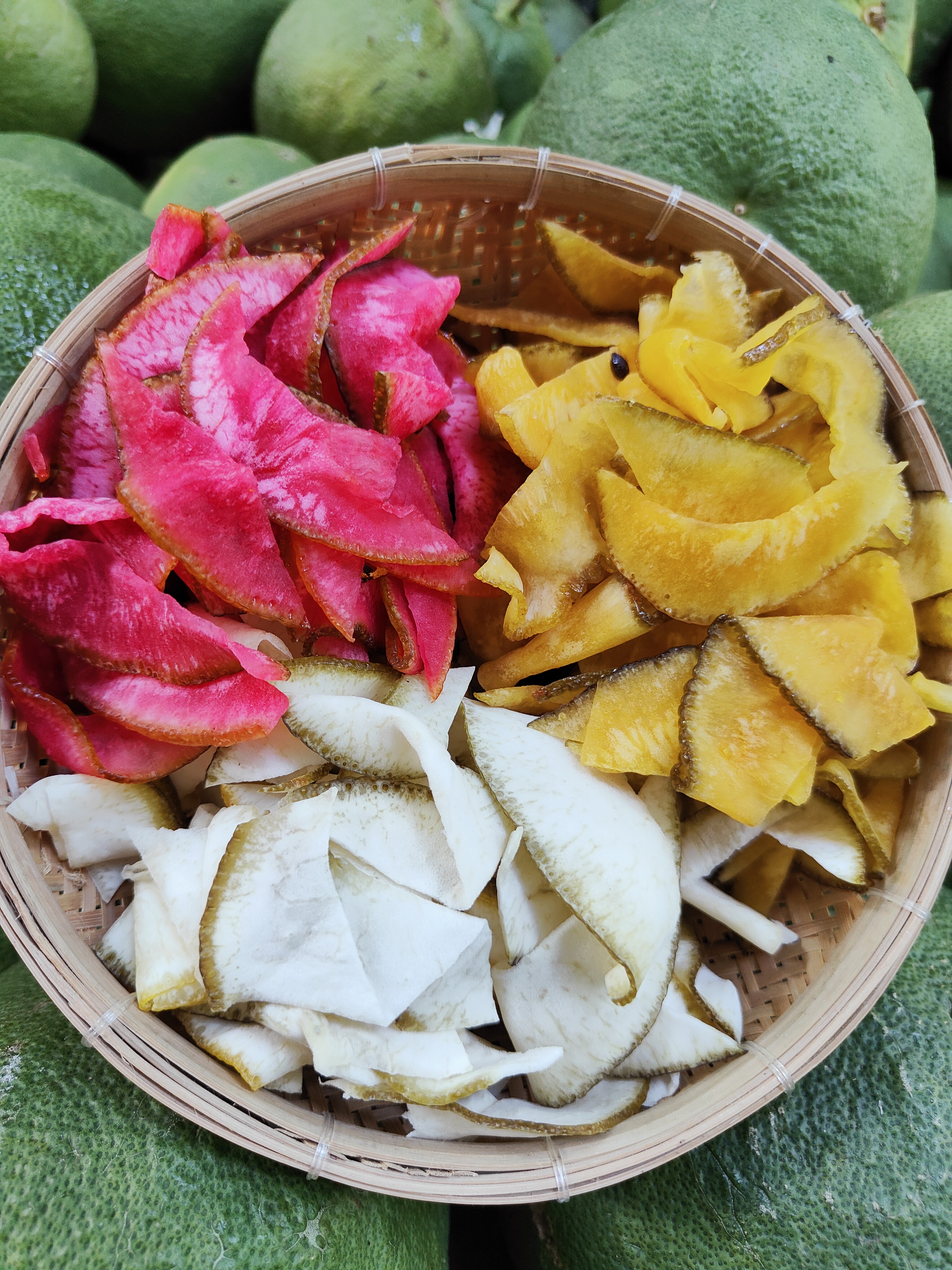 VỎ BƯỞI SẤY DẺO MIX VỊ 6 THƯƠNG
