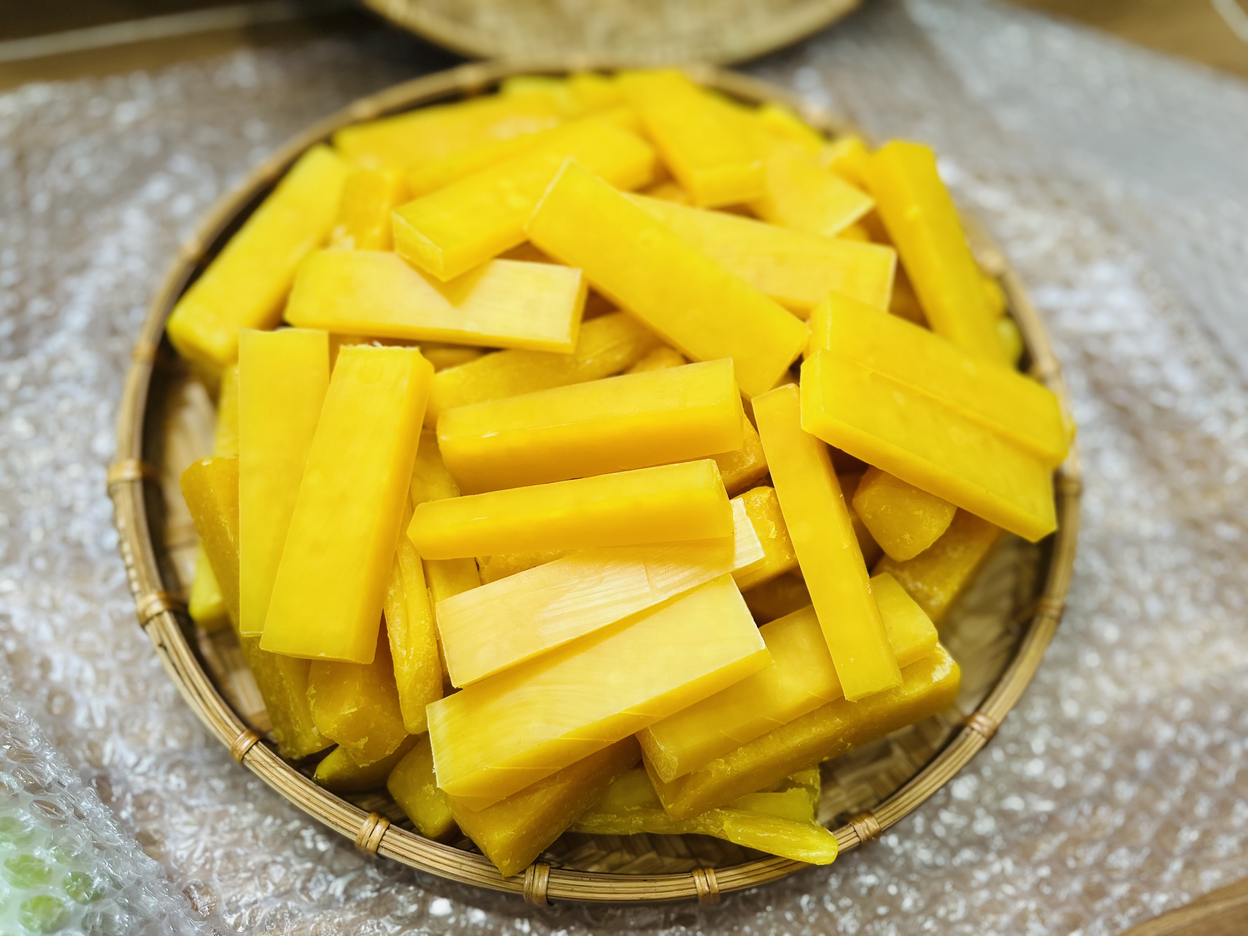 Xà Bông Nghệ Mật Ong Phấn Hoa
