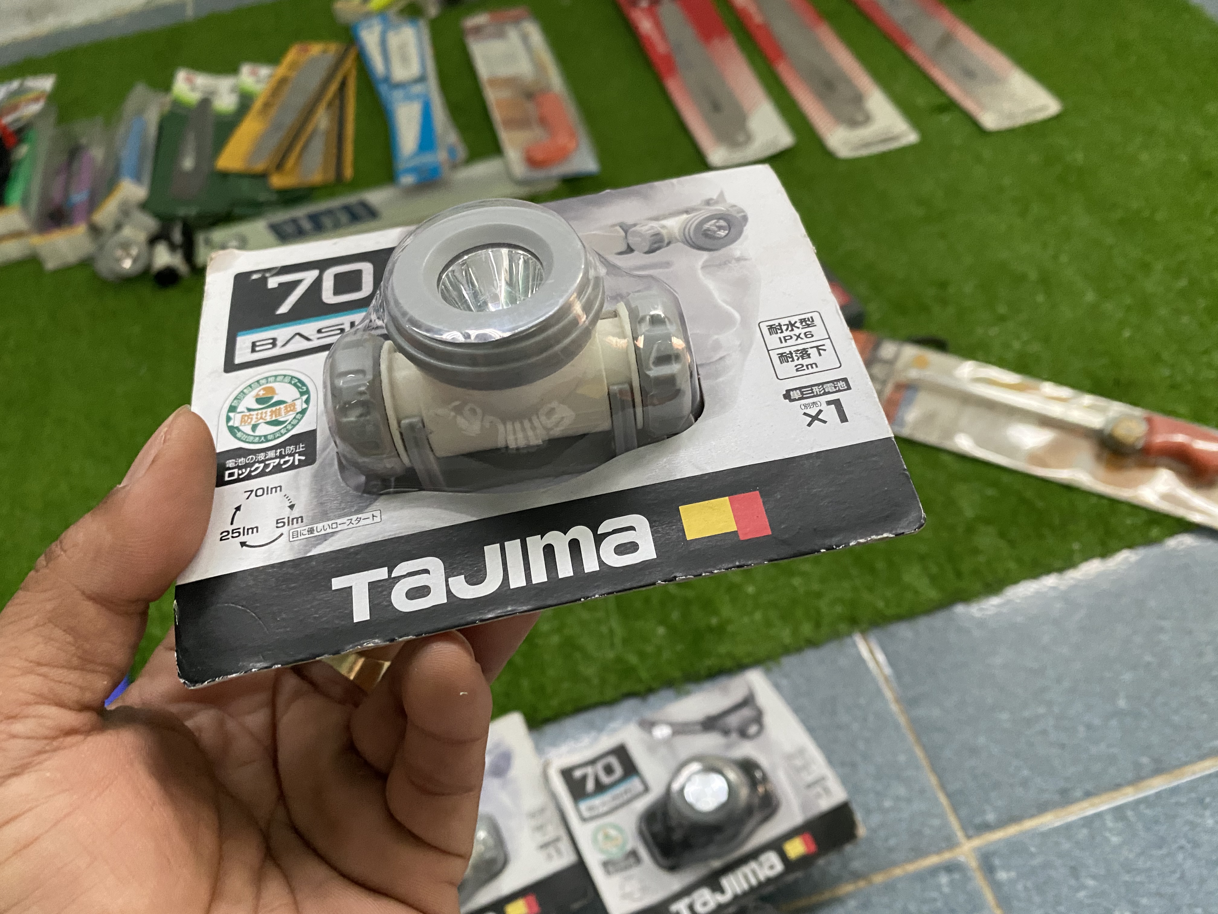 Đèn led đội đầu Tajima.
