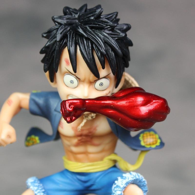 Mô hình Luffy One Piece chibi cắn tay