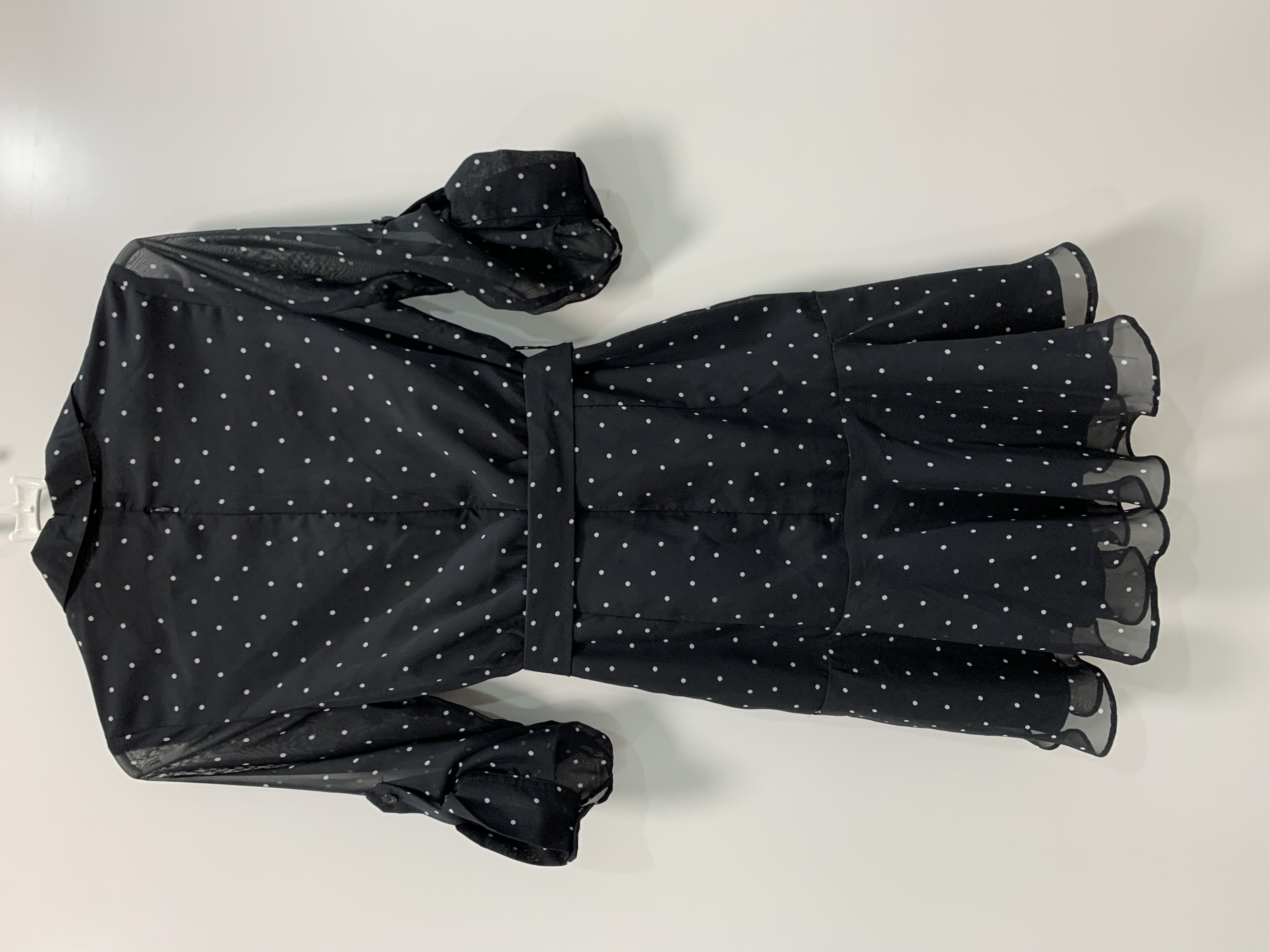 [Hàng CChat] Đầm đen chấm bi, size S