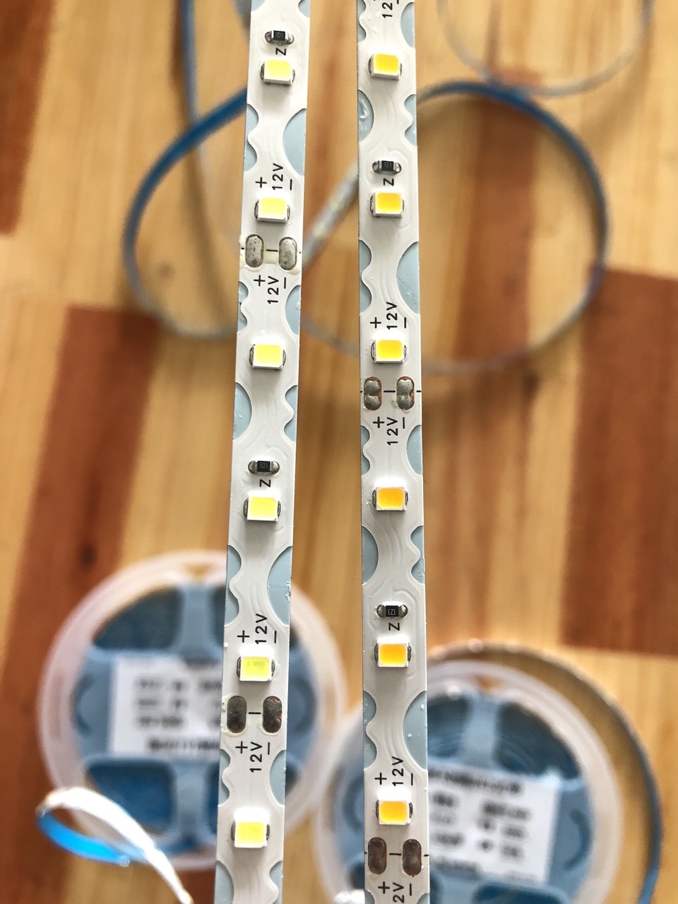 Đèn led dây dán ziczac 2835 12V 10m