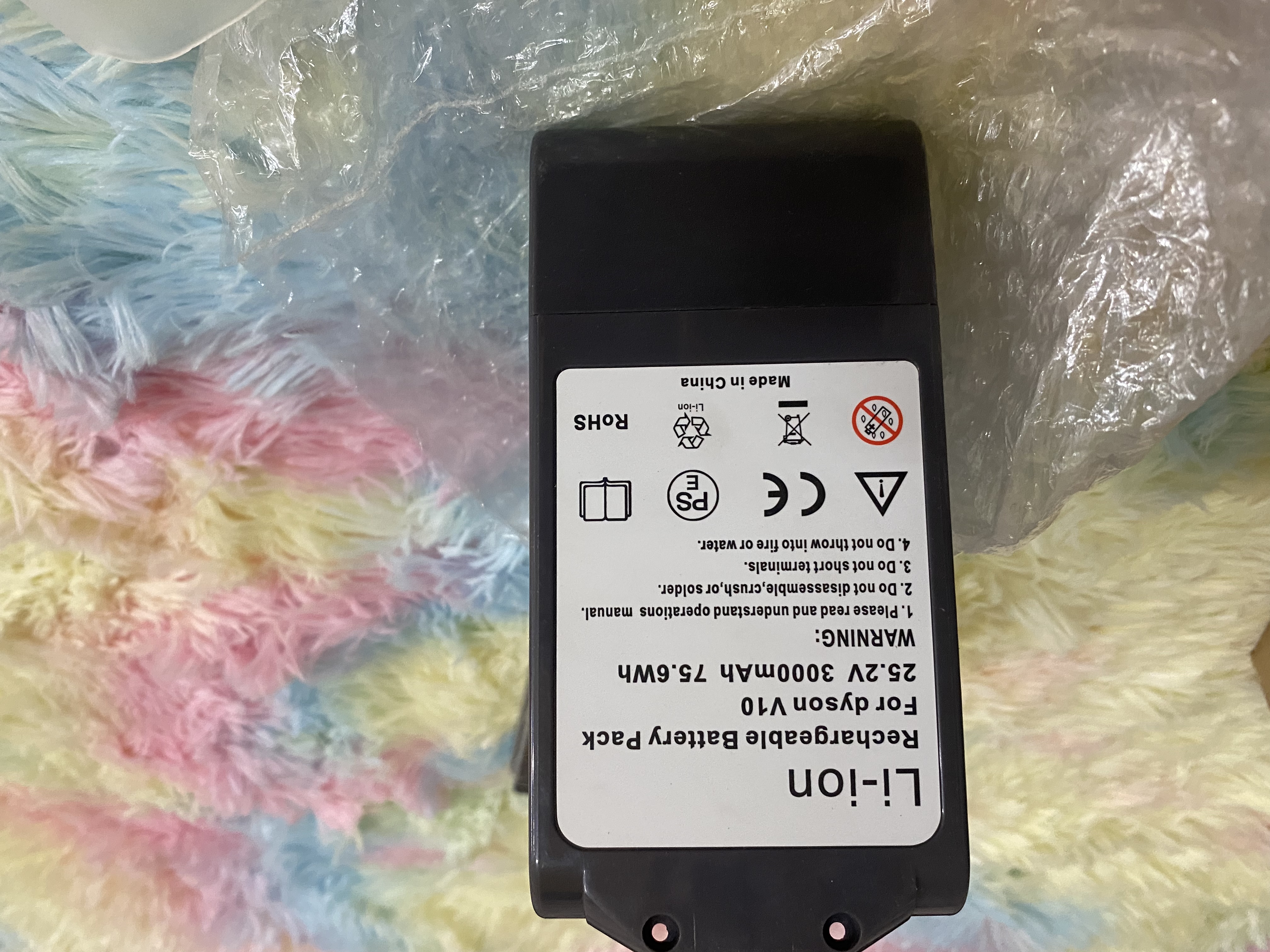 Pin thay thế cho máy hút bụi Dyson V10 SV12 2800mah