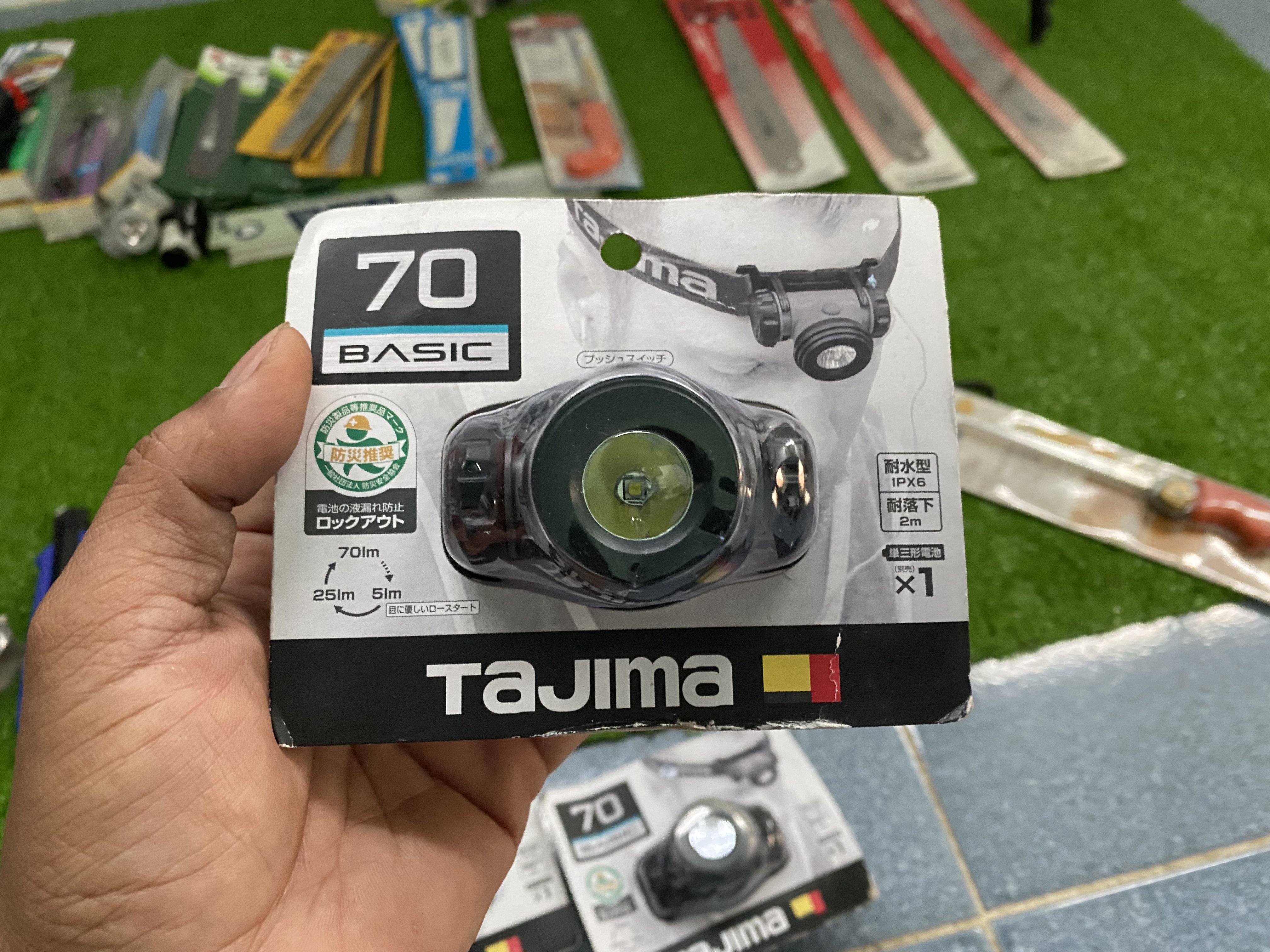 Đèn led đội đầu Tajima.