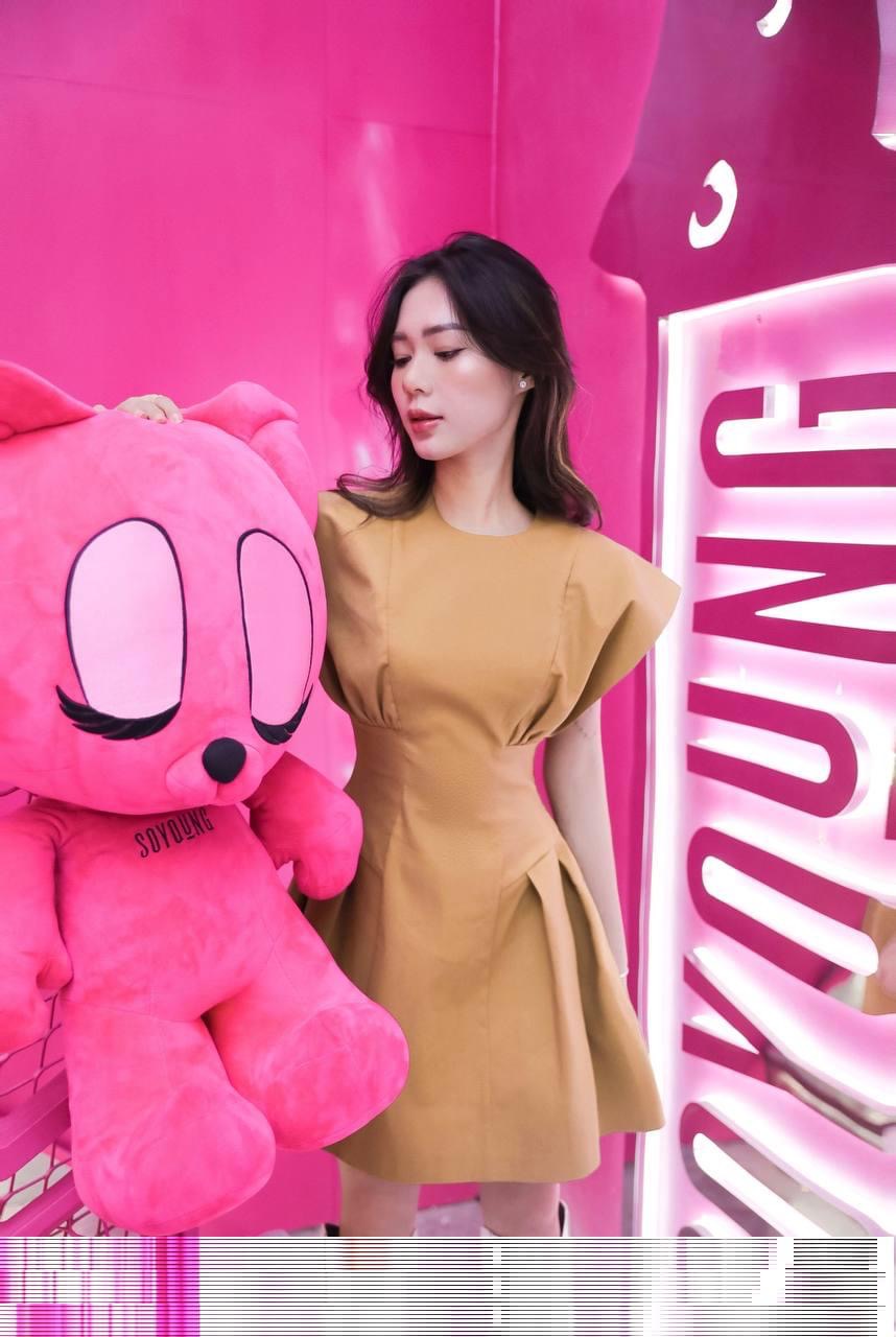 Đầm soyoung size M