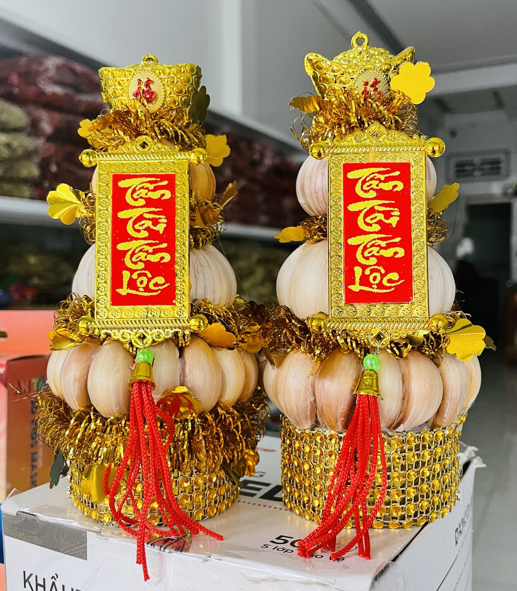 Tháp tỏi thần tài thổ địa tài lộc