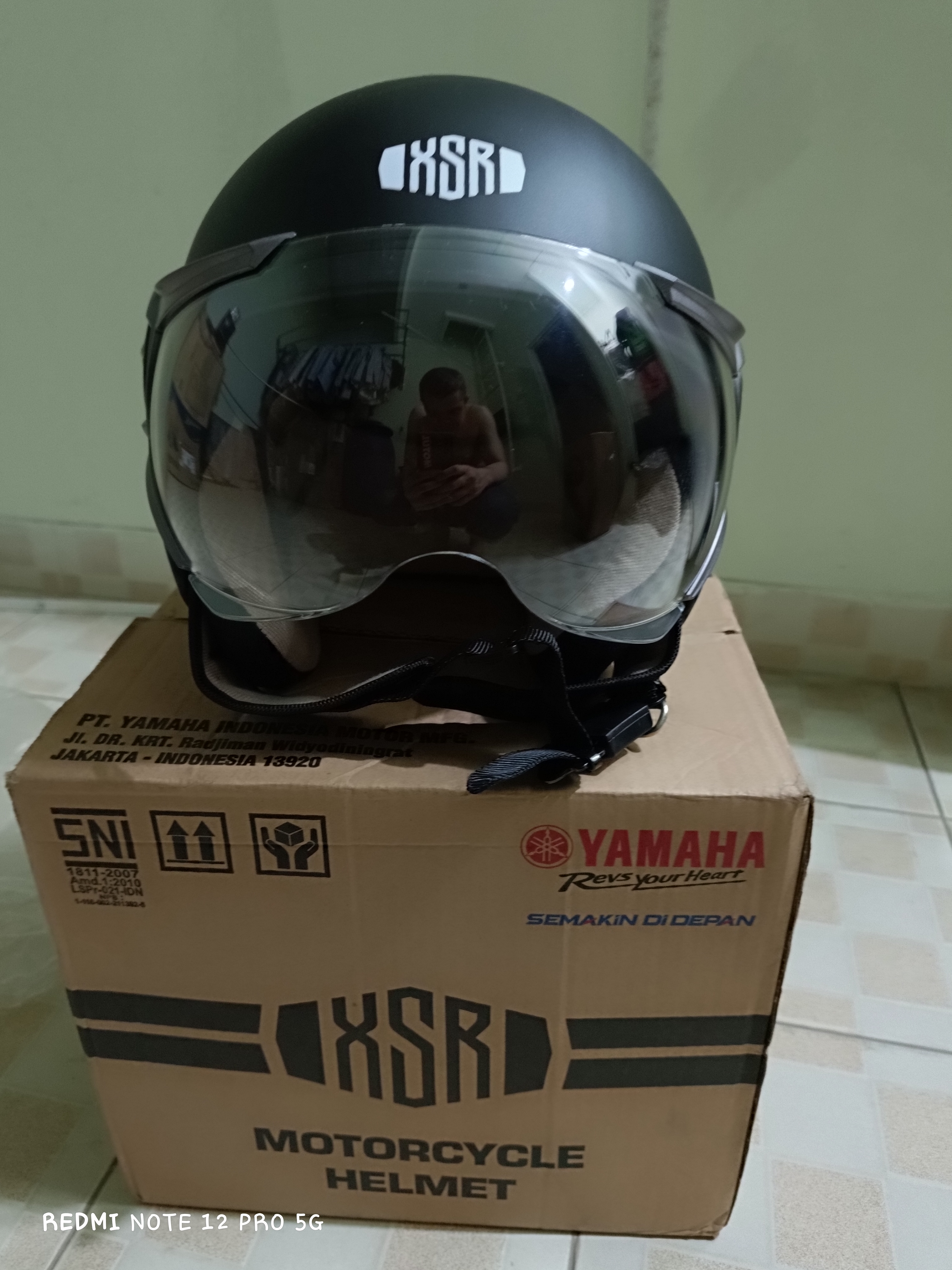 Xsr 900 Helmet Xsr Helmet Pyramid Fly Screen Dynamic White Scheme