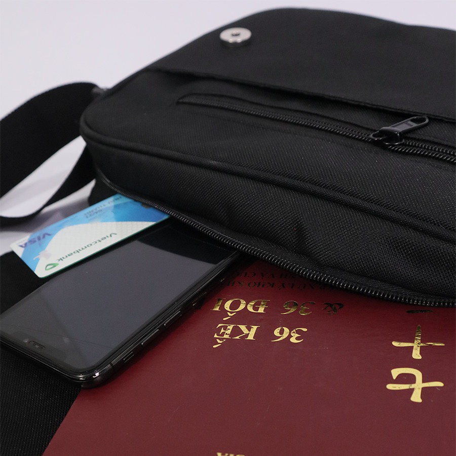 Túi vải đeo chéo | CROSSBODY MESSENGER BAG