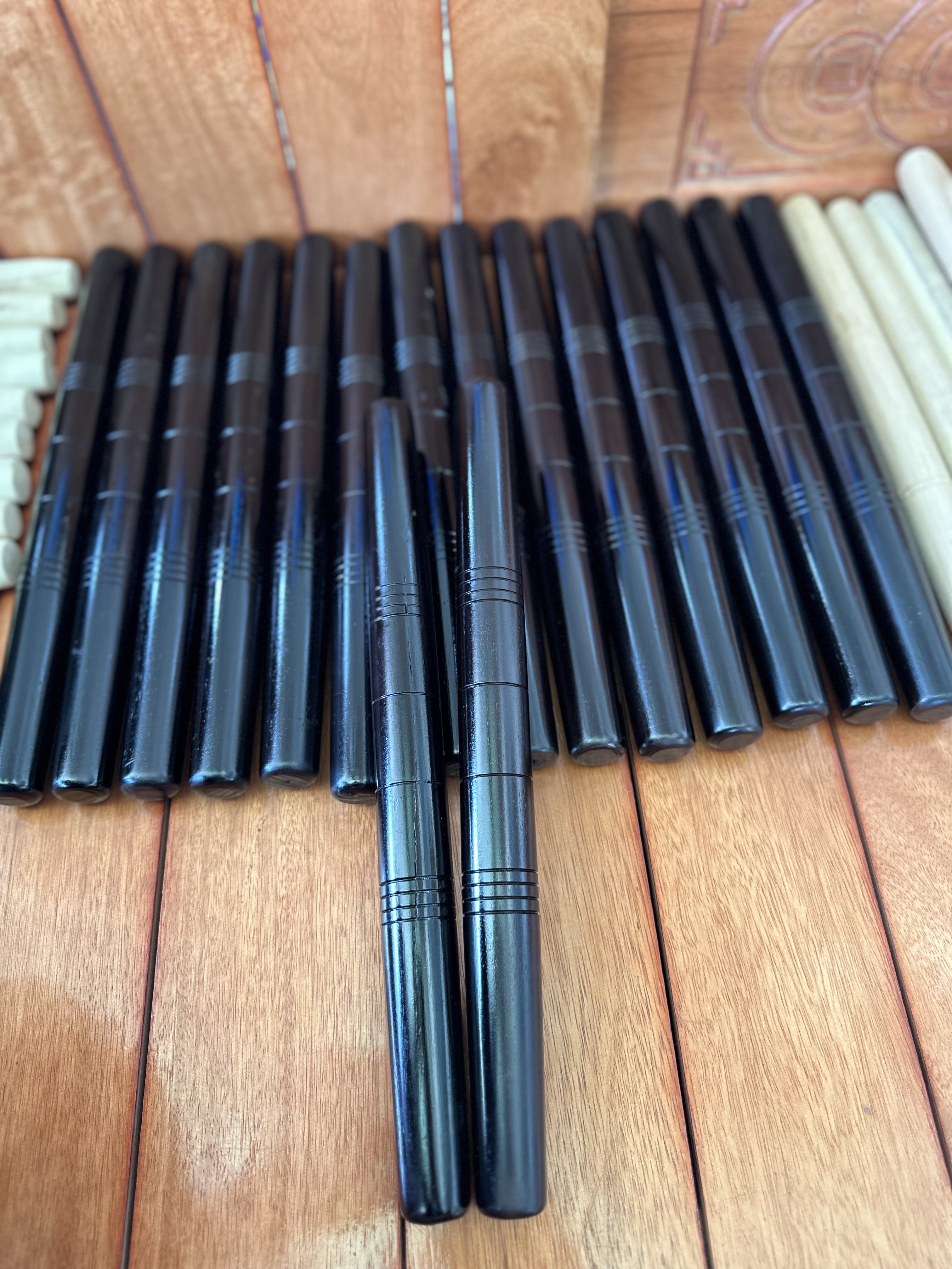 Dùi đánh trống lân gỗ mun ( 1 cặp )