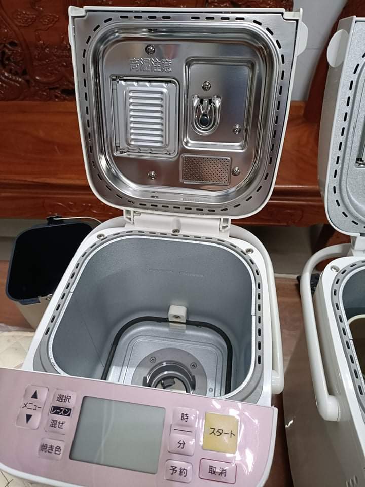 Máy làm bánh mì PANASONIC. Máy làm bánh mì