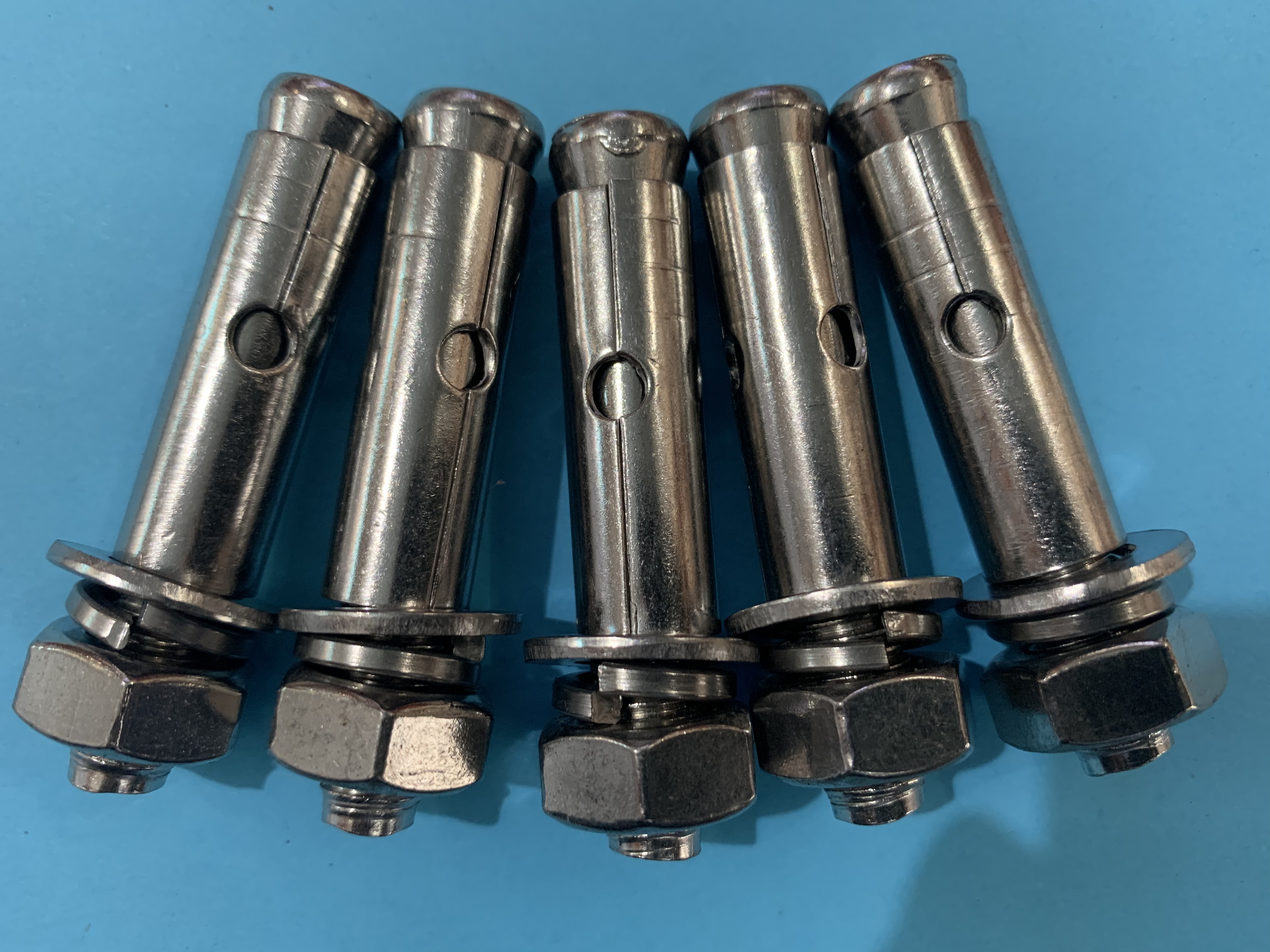 Tíc kê nở Inox 304 (10x60) 5 bộ