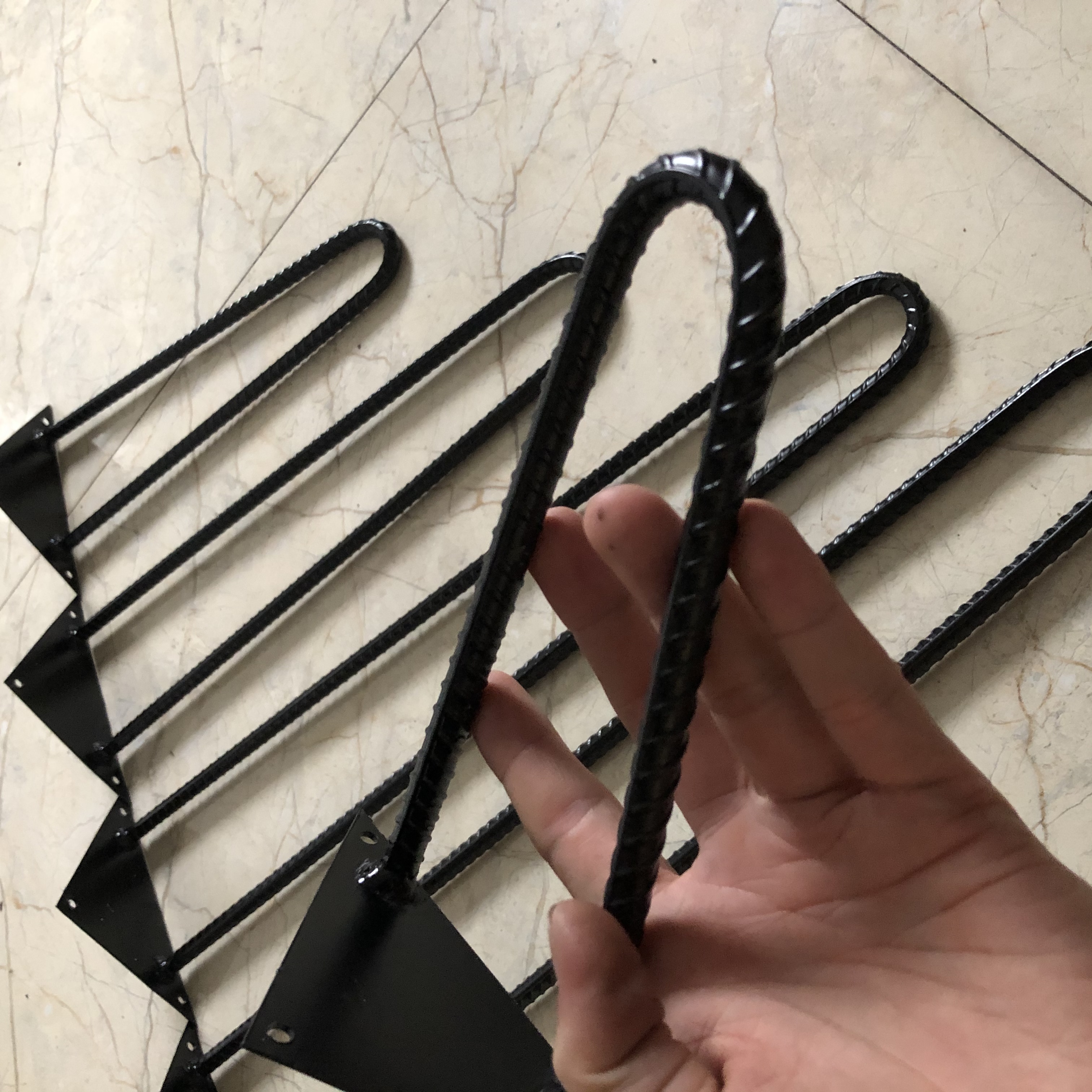 Chân bàn hairpin sắt gân (kèm vít) - hàng sơn tĩnh điện