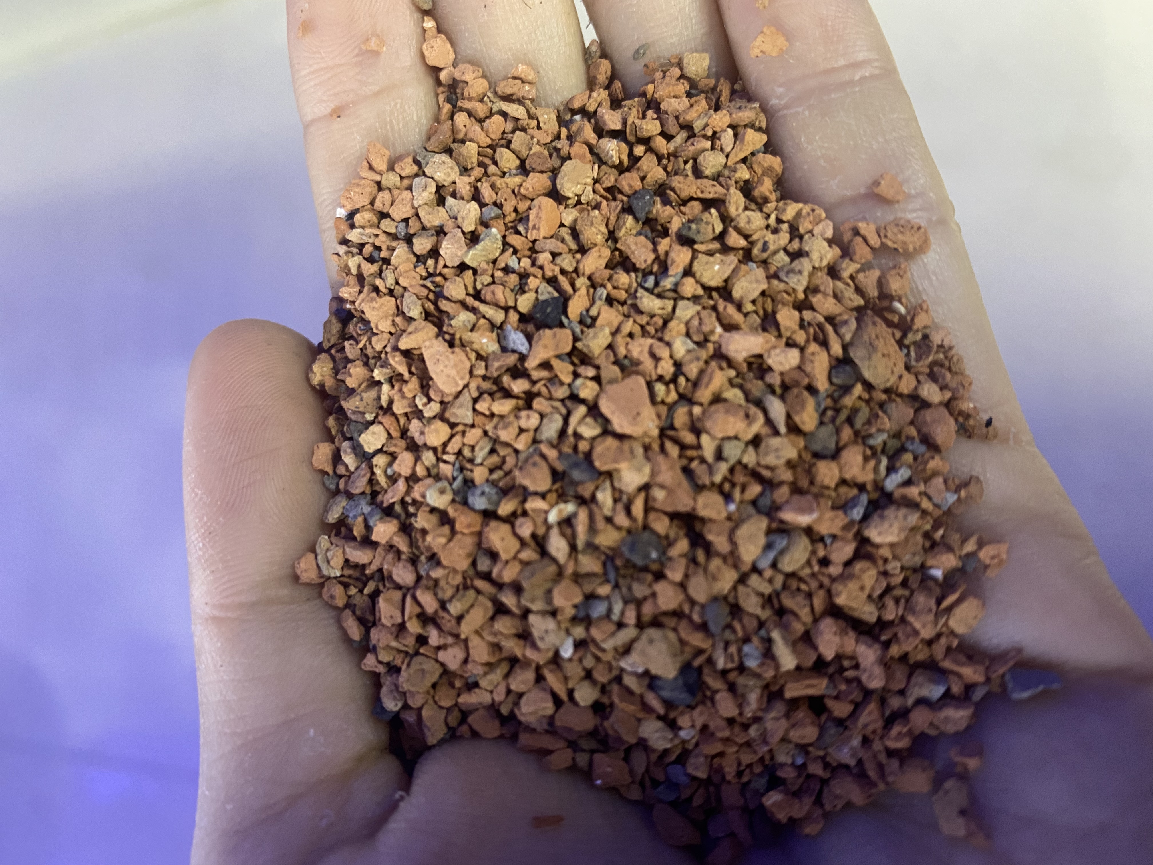 Sạn gốm trải nền cá cảnh CERAMIC