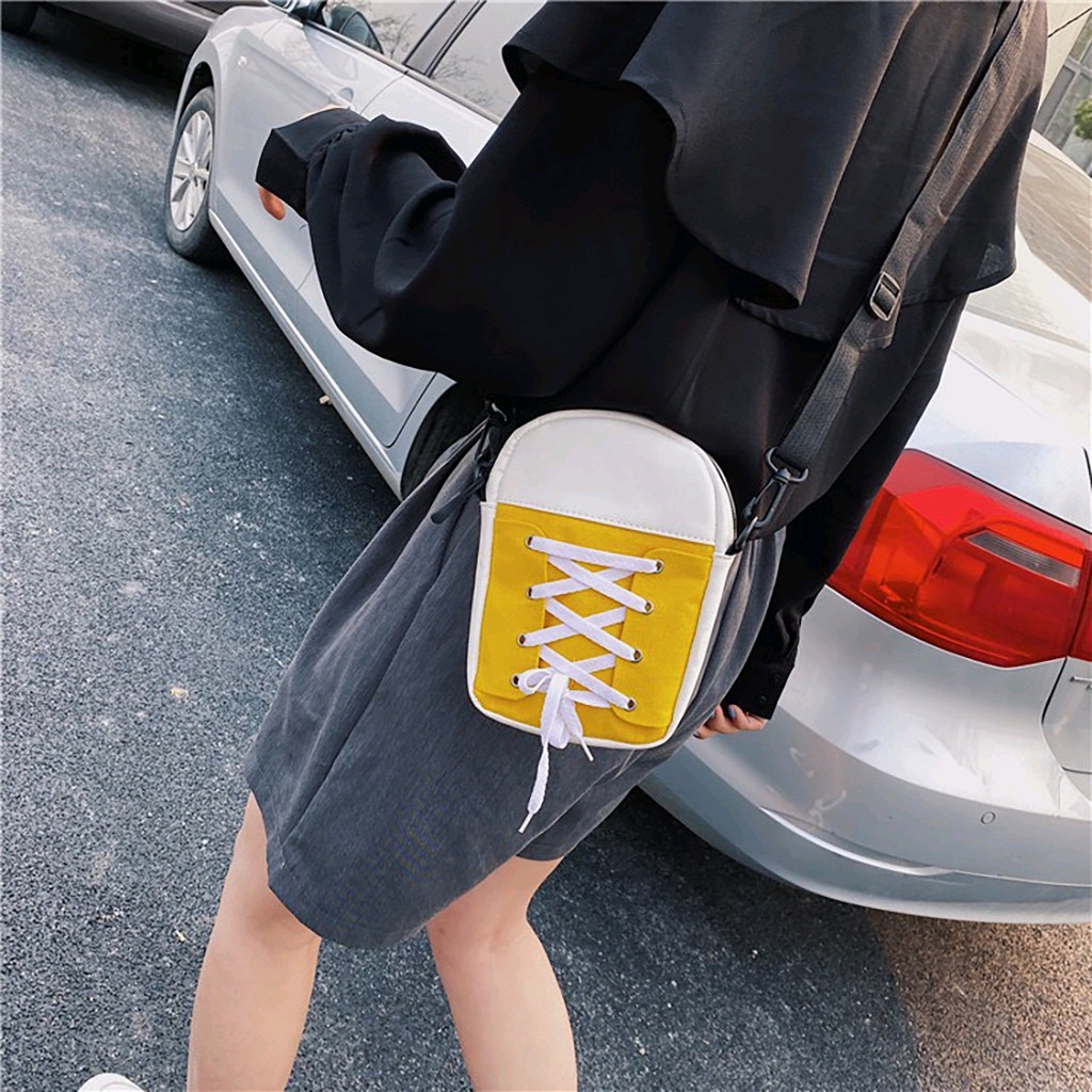 Túi canvas đeo chéo hình chiếc giày