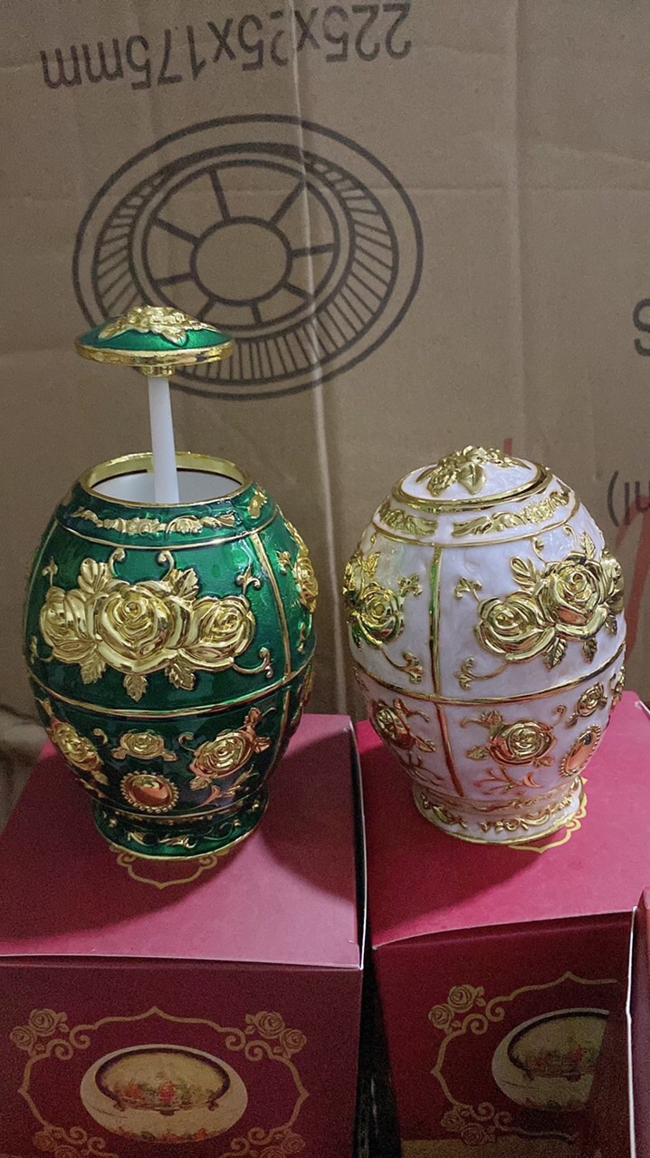 Hủ đựng tăm hoàng gia