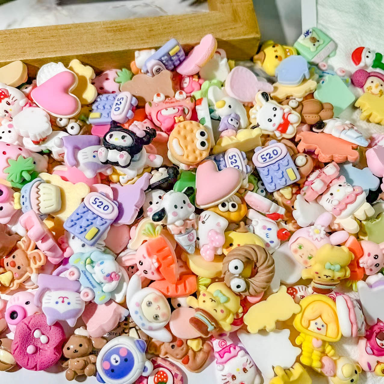 Set 30 charm handmade random / không được lựa