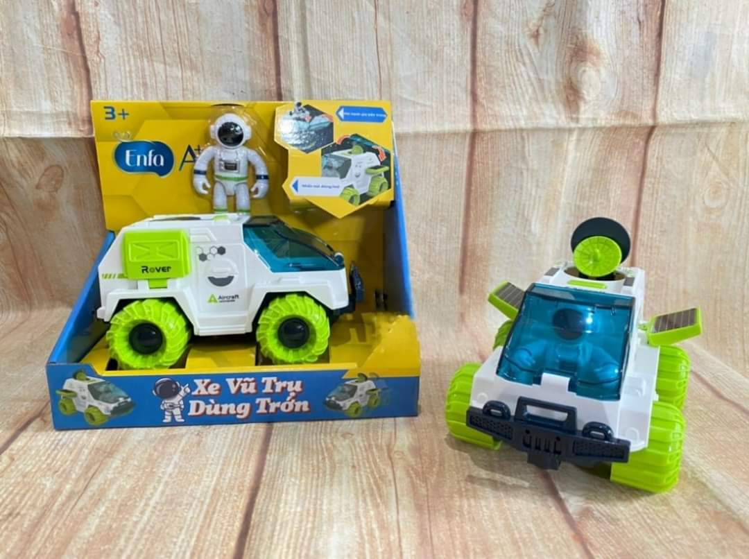 Xe vũ trụ dùng trớn - hkm enfa
