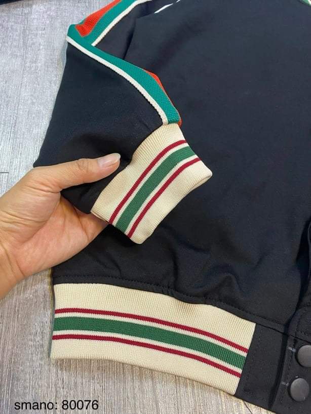 Áo khoác GUCCI thời trang