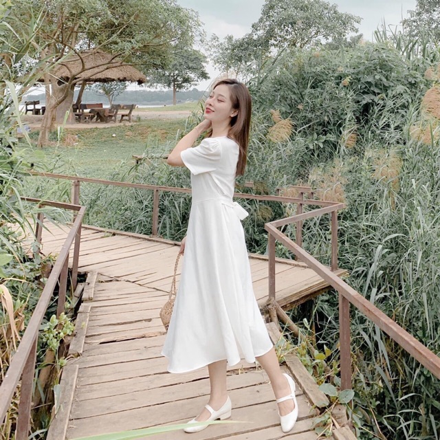 [HCM]Đầm trắng cổ tròn thắt eo (kèm hình thật)