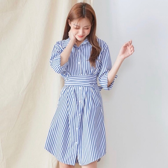 Đầm sọc xanh chéo dây