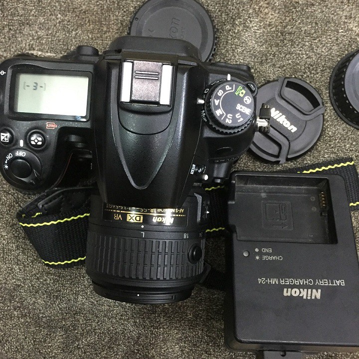 Máy Ảnh Nikon D7000 kèm kít 18-55 VR