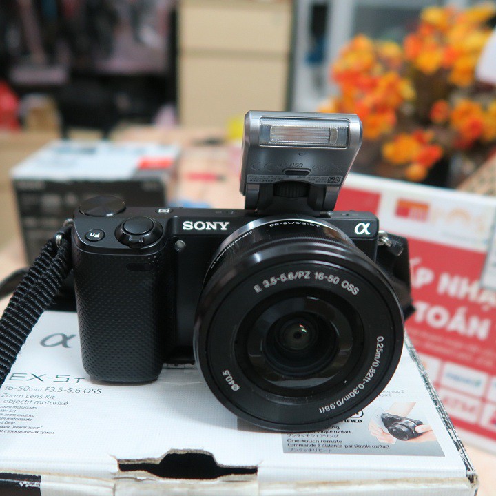 Máy ảnh Sony Nex 5T kèm ống kính 16-50 fullbox có wifi thumbnail