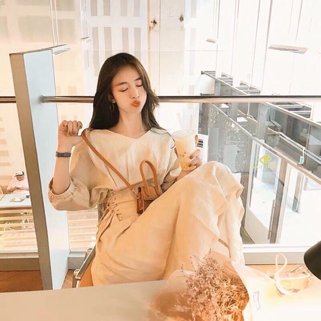 Đầm đen tay lỡ đan dây eo (kèm hình thật)