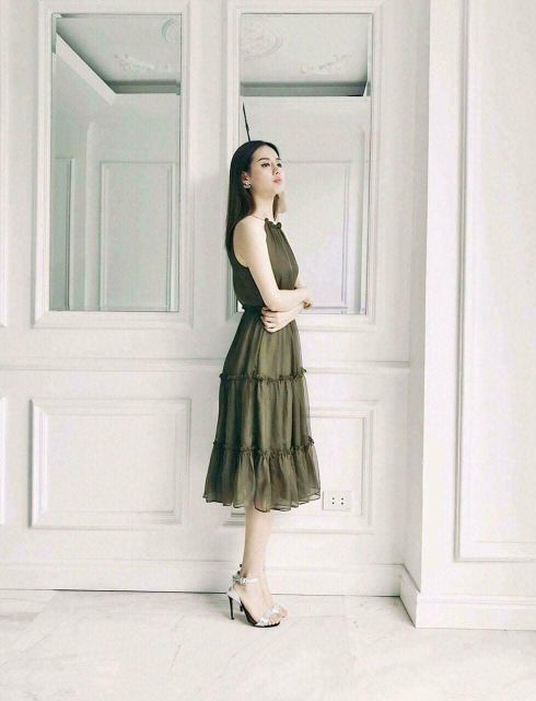 [HCM]Đầm yếm rêu (kèm hình thật)
