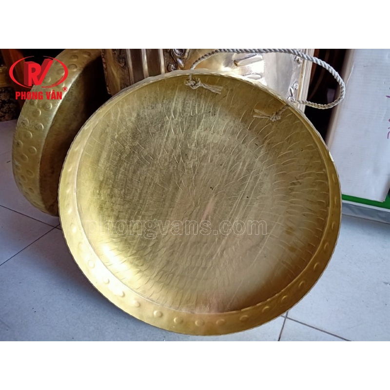 Thanh la đồng múa lân