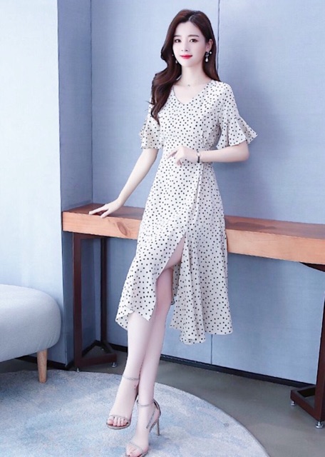 [HCM]Đầm bi trắng đuôi cá thắt eo (kèm hình thật)