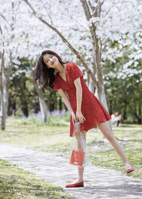 [HCM]Đầm bi đỏ nút bọc (kèm hình thật)