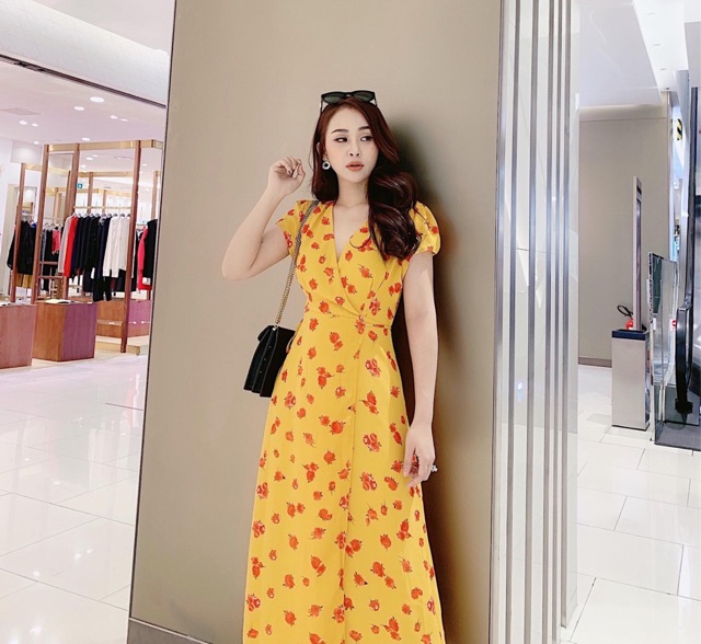 [HCM]Đầm vàng hoa đỏ xẻ tà (kèm hình thật)