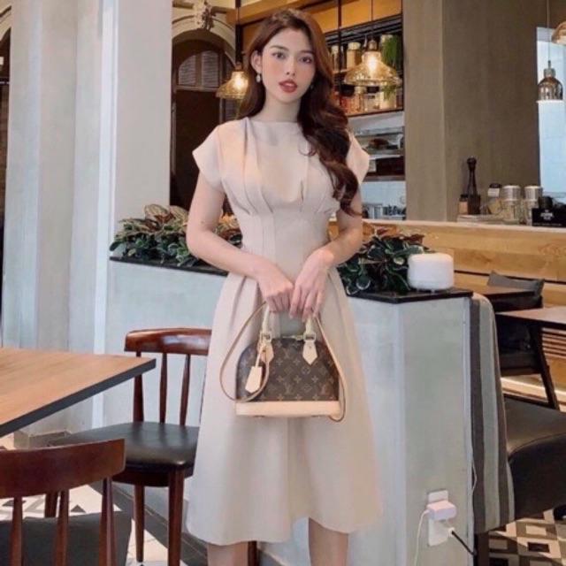 Đầm đỏ tay con xếp li eo