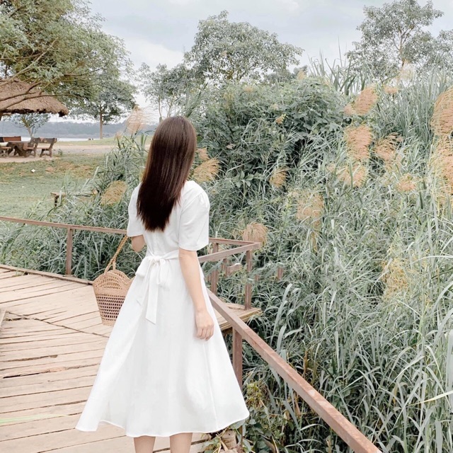 [HCM]Đầm trắng cổ tròn thắt eo (kèm hình thật)