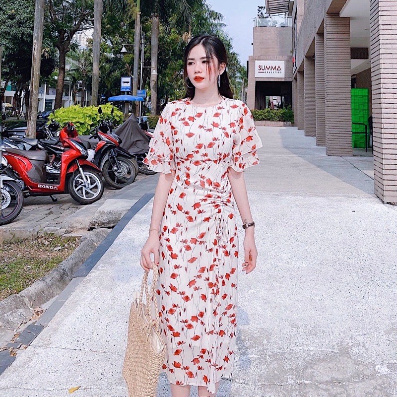 Đầm hoa đỏ tùng rút dây